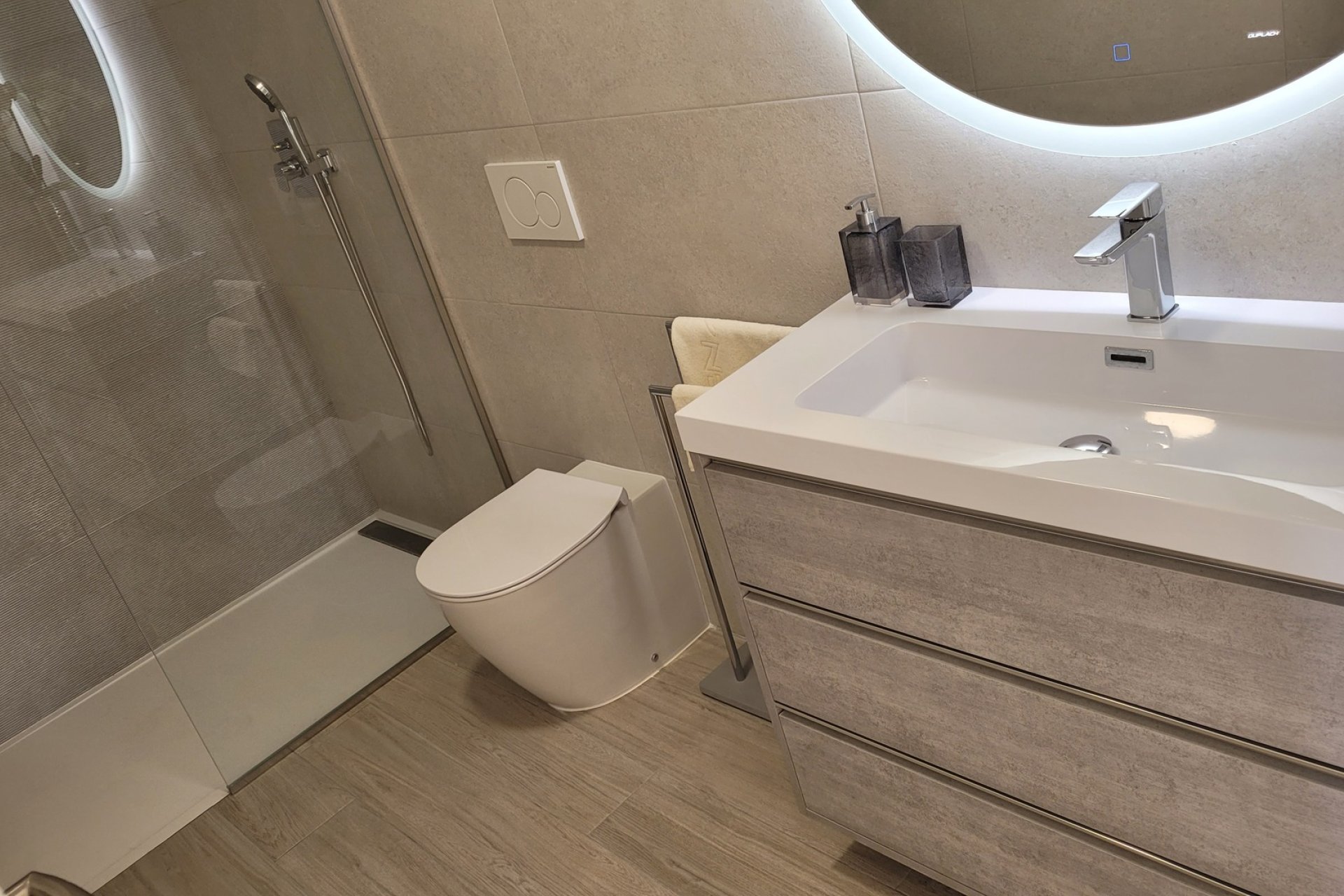 New Build - Apartment / flat - Guardamar del Segura