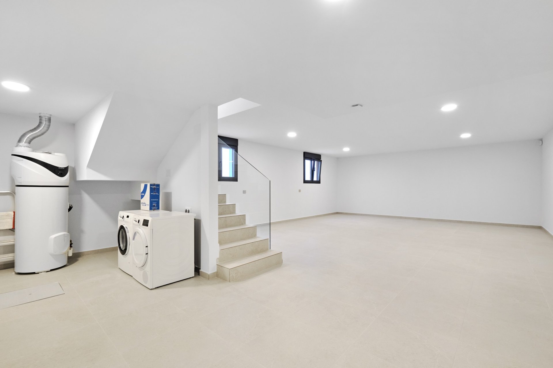 Novostavba - Městský dům - San Miguel de Salinas