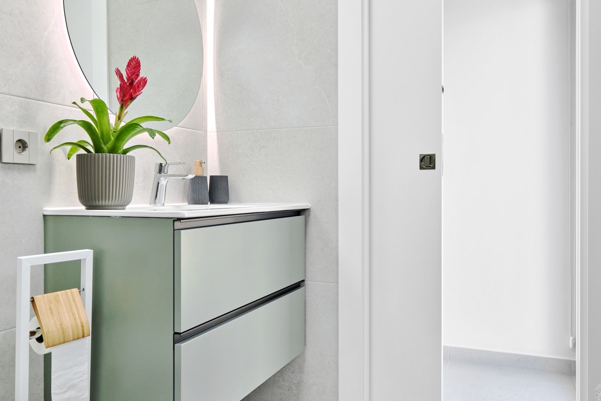 Novostavba - Městský dům - San Miguel de Salinas