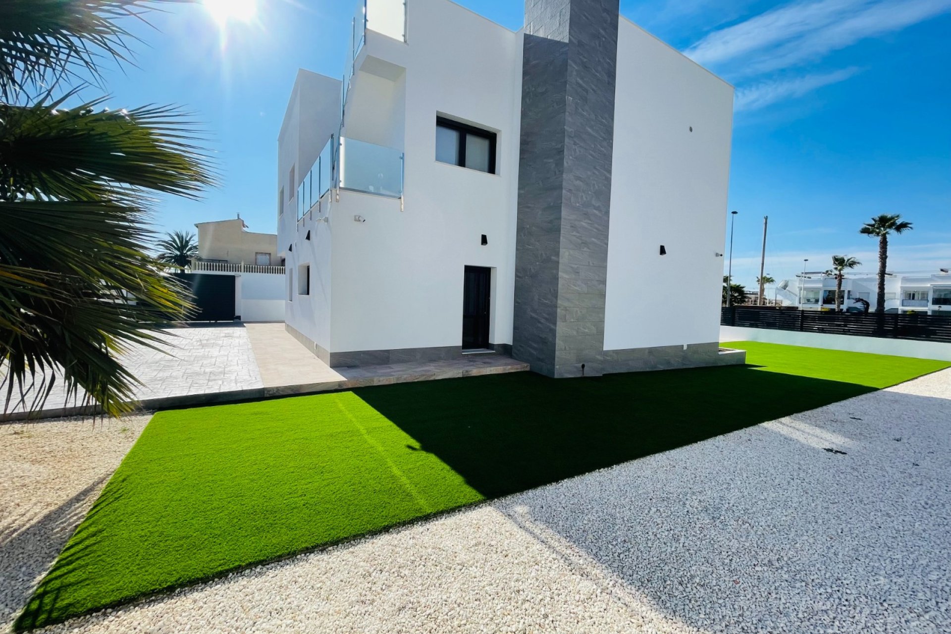 Obra nueva - Adosado - Torrevieja