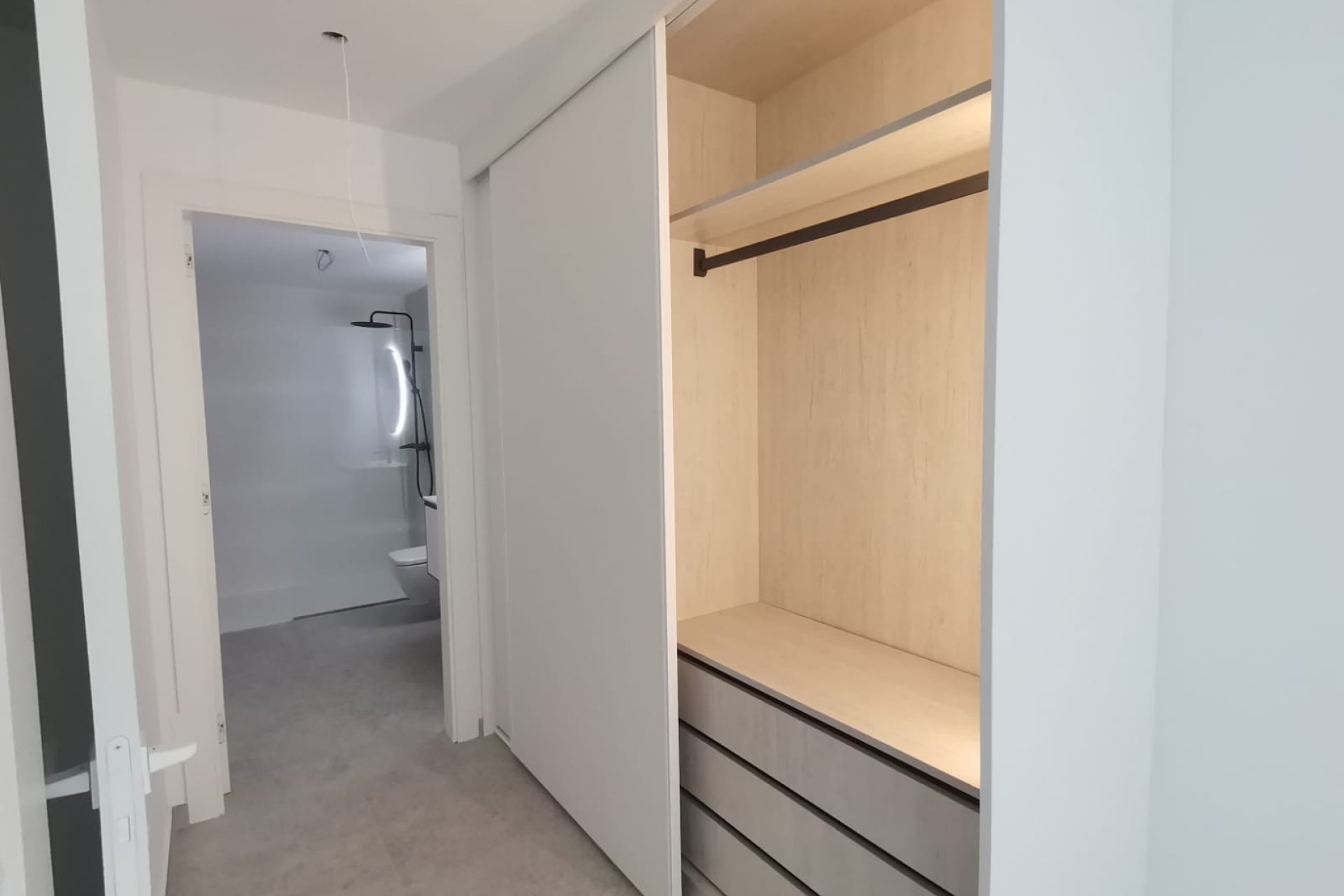 Obra nueva - Apartamento / piso - Torrevieja