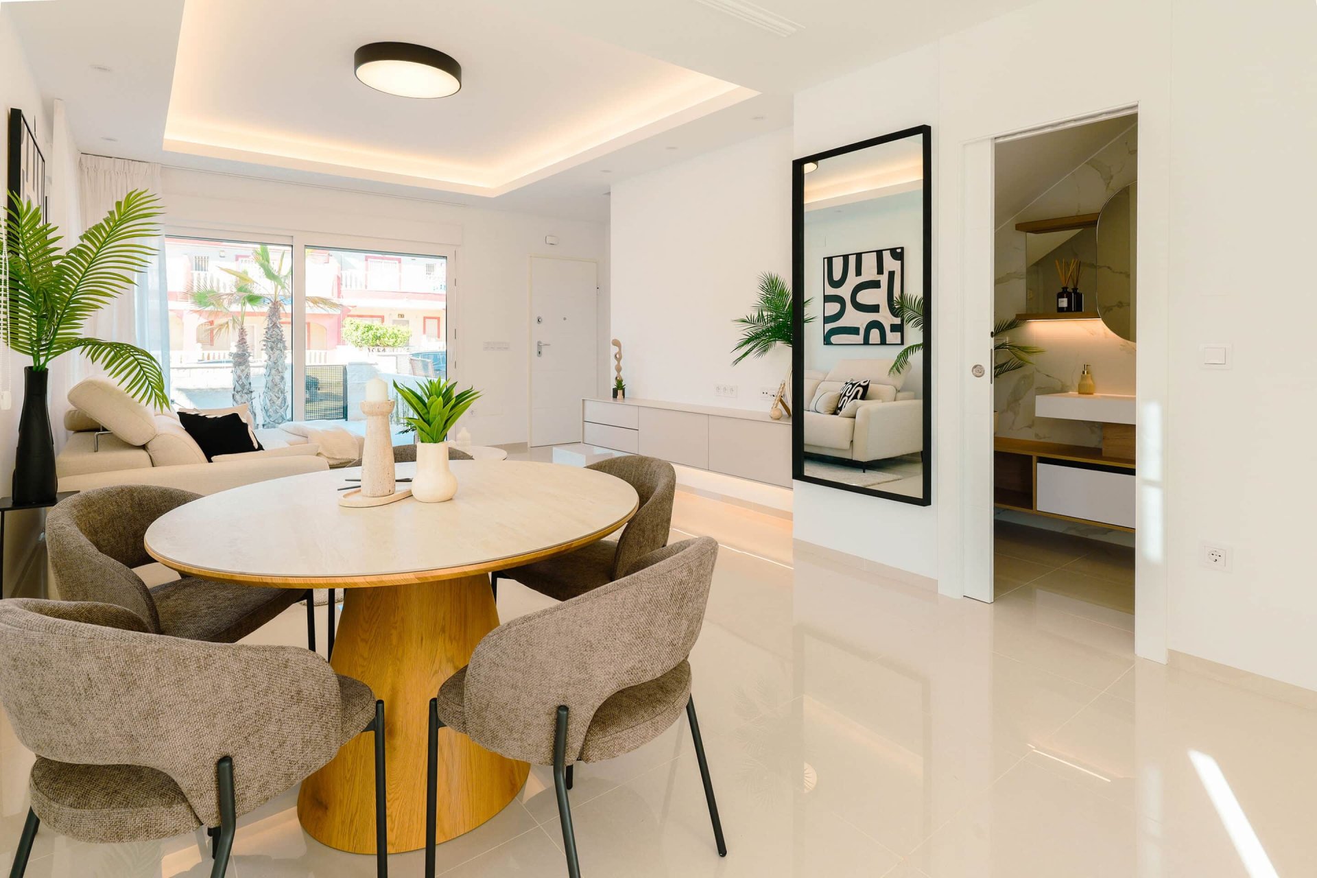 Obra nueva - Villa / Semi pareado - Rojales