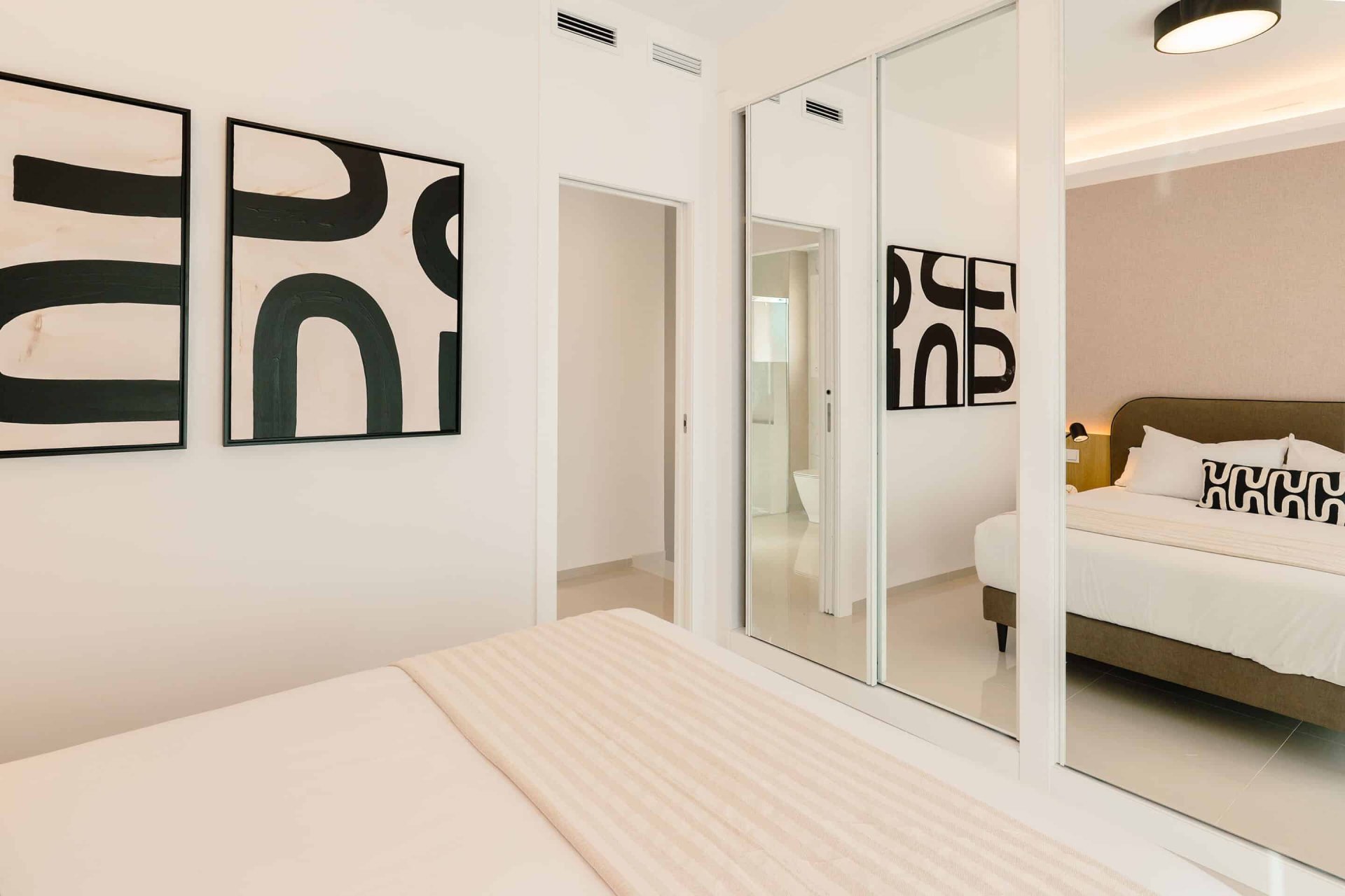 Obra nueva - Villa / Semi pareado - Rojales