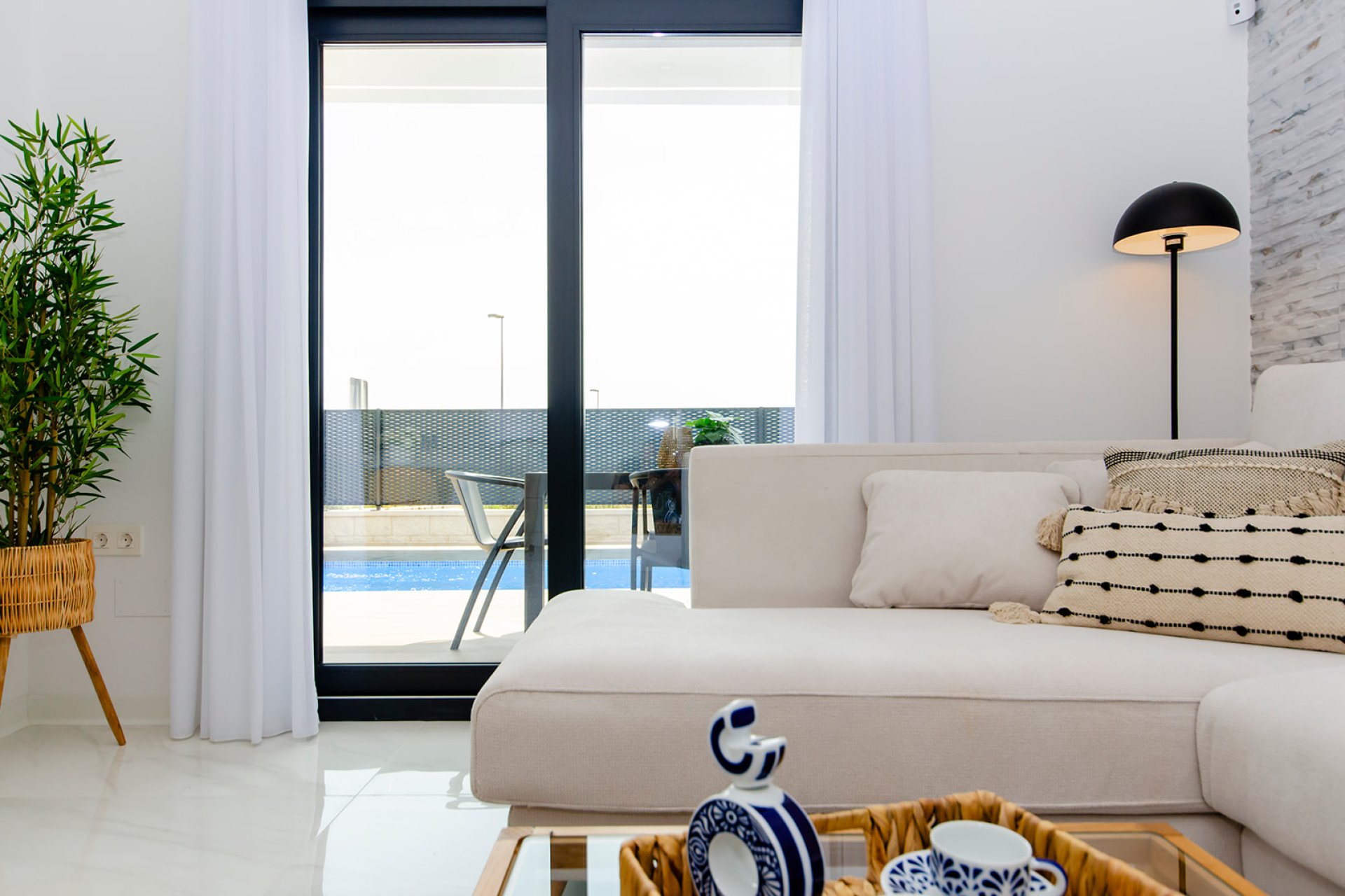 Obra nueva - Villa / Semi pareado - Vistabella