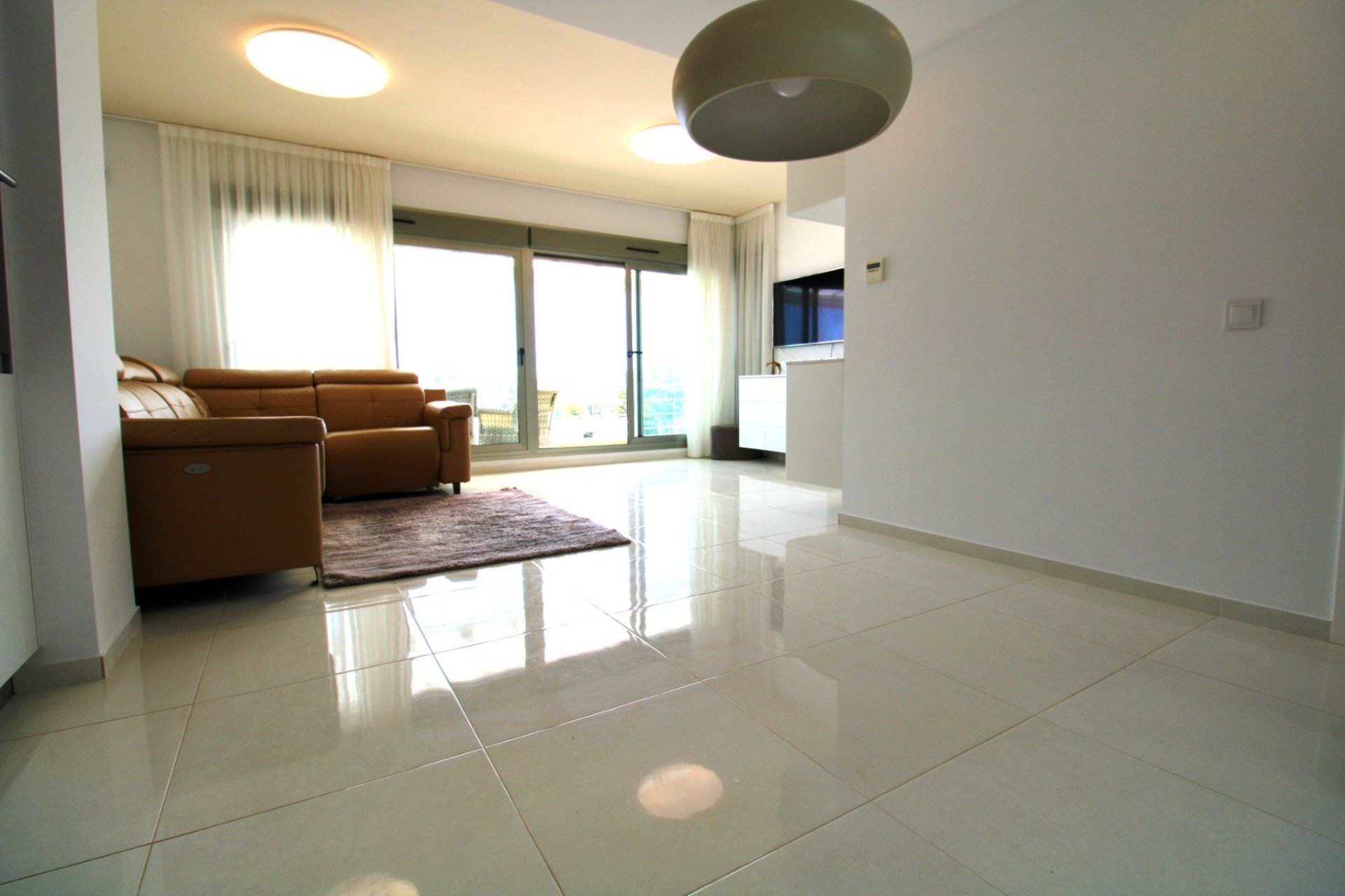 Segunda mano - Villa - San Miguel de Salinas