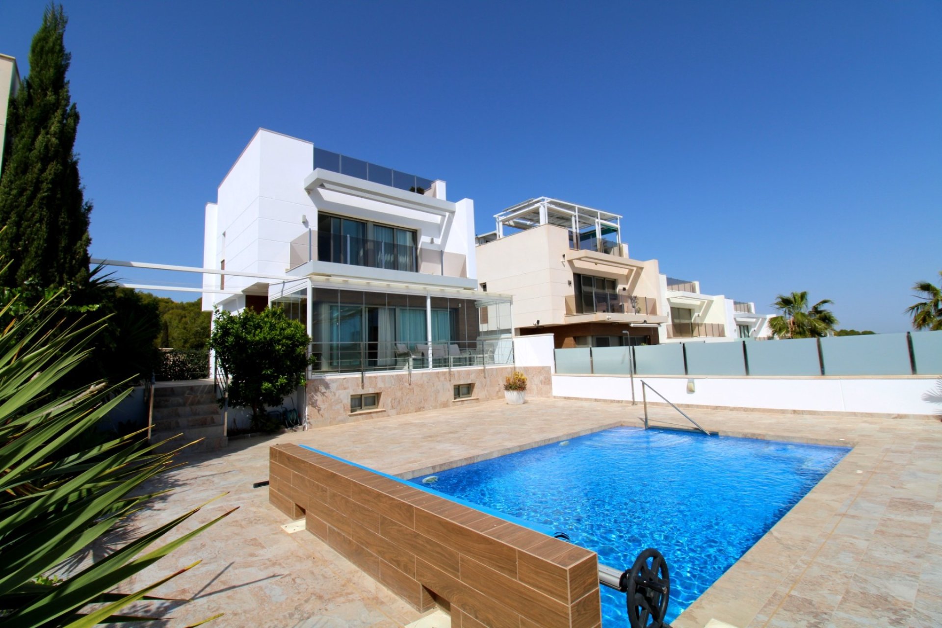 Segunda mano - Villa - San Miguel de Salinas