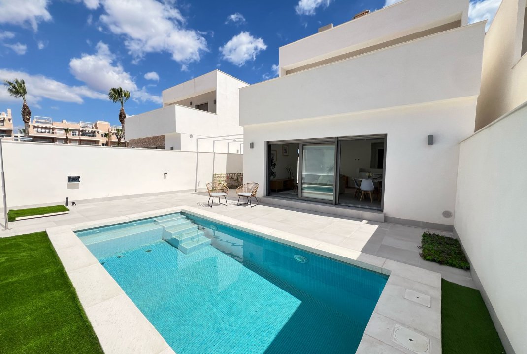 Obra nueva - Adosado - Orihuela Costa