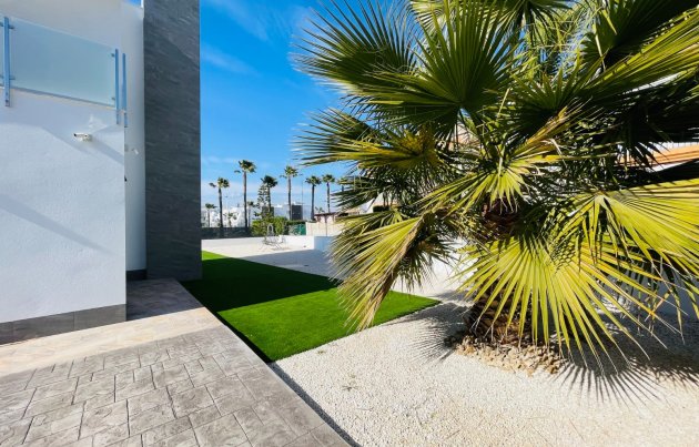 Novostavba - Městský dům - Torrevieja