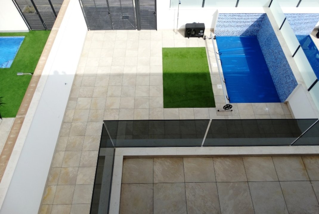 Obra nueva - Adosado - Pilar de la Horadada