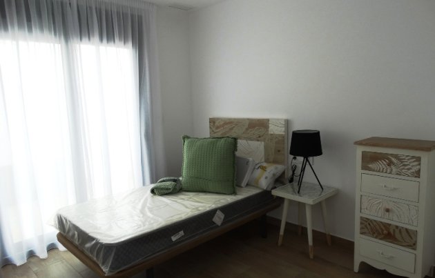 Obra nueva - Adosado - Pilar de la Horadada