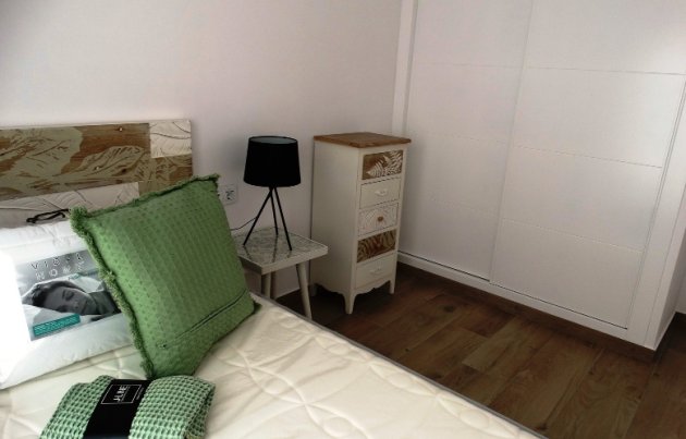 Obra nueva - Adosado - Pilar de la Horadada