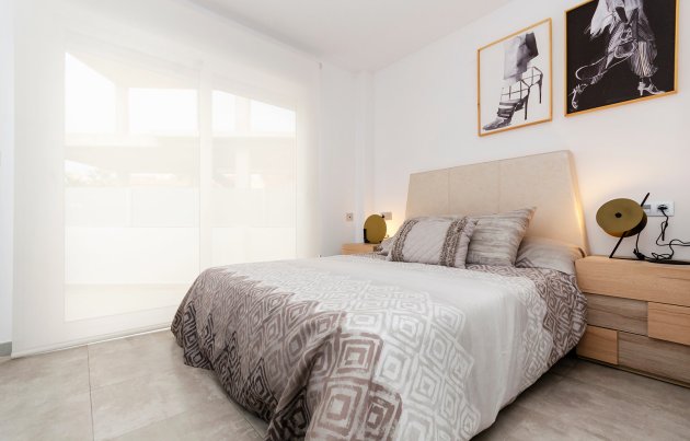 Obra nueva - Adosado - Torrevieja