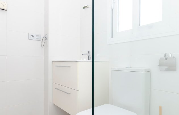 Obra nueva - Adosado - Torrevieja