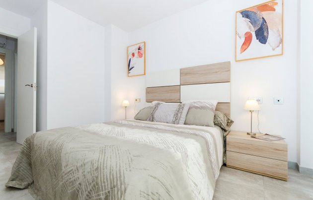 Obra nueva - Adosado - Torrevieja