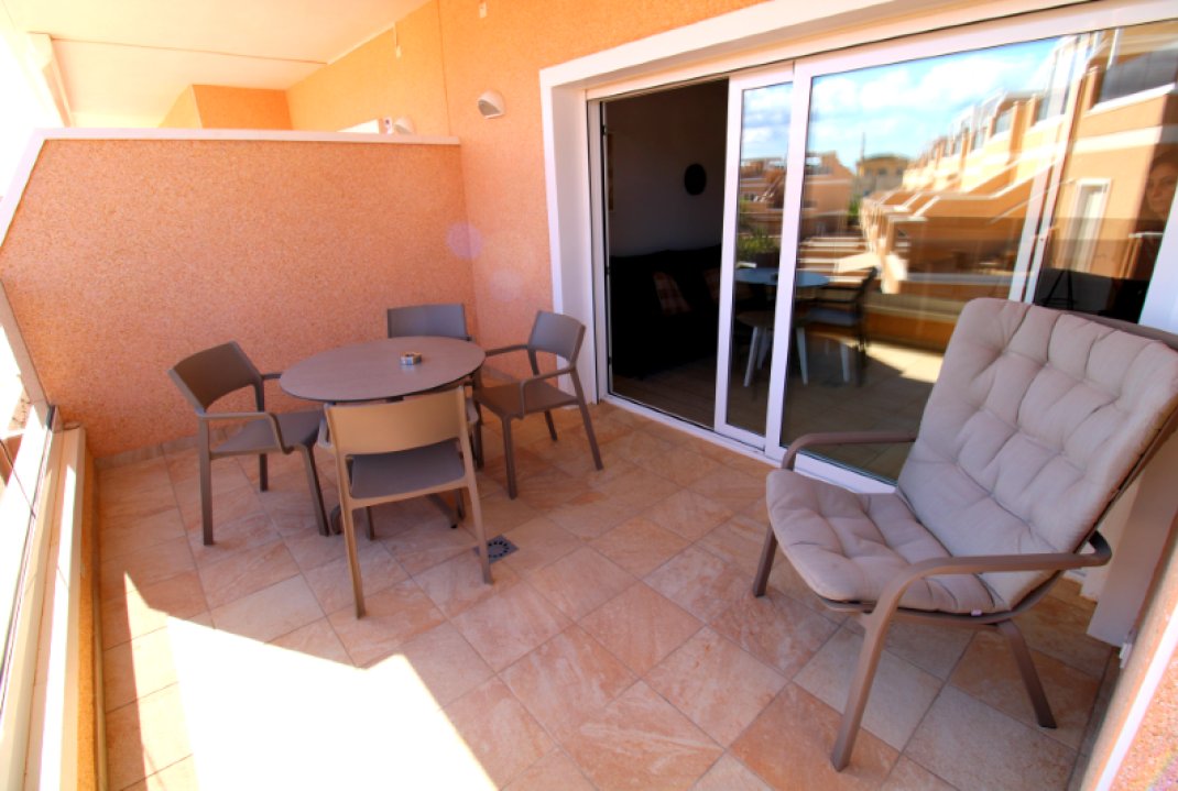 Segunda mano - Apartment / flat - Torre de la Horadada