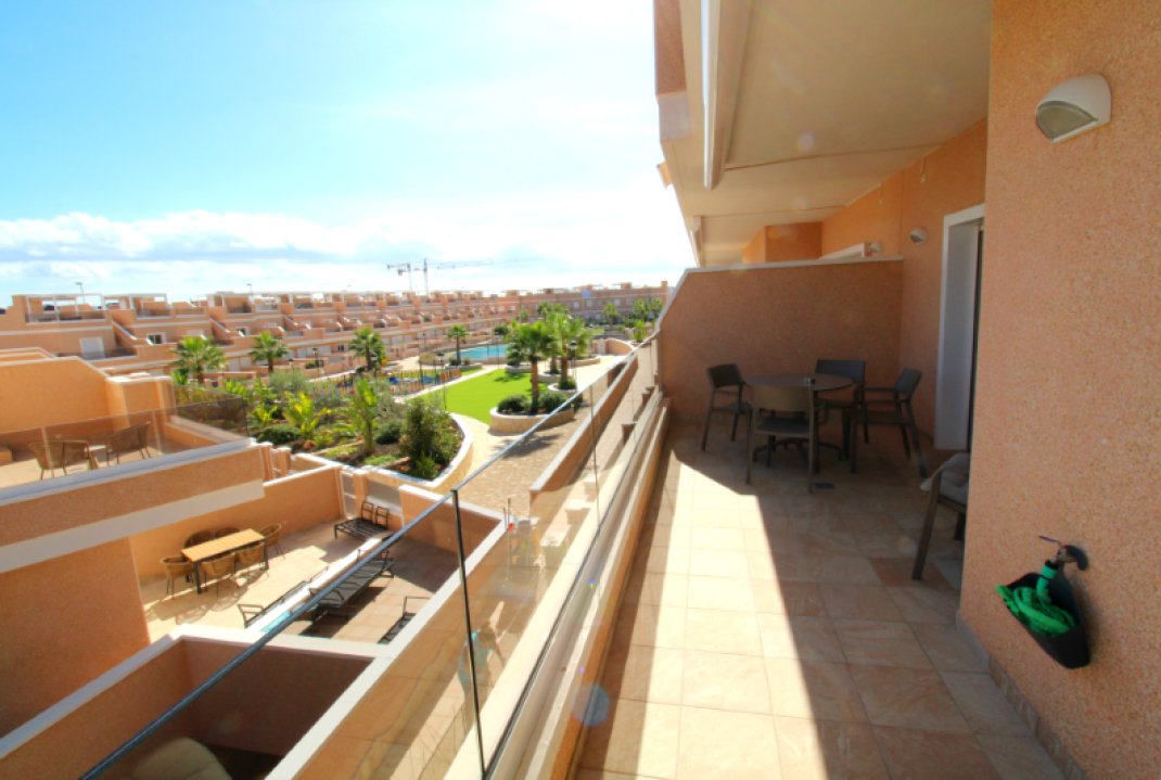 Segunda mano - Apartment / flat - Torre de la Horadada