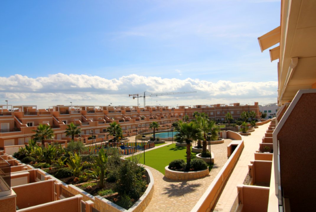 Segunda mano - Apartment / flat - Torre de la Horadada