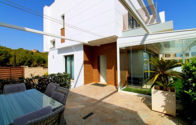 Segunda mano - Villa - San Miguel de Salinas