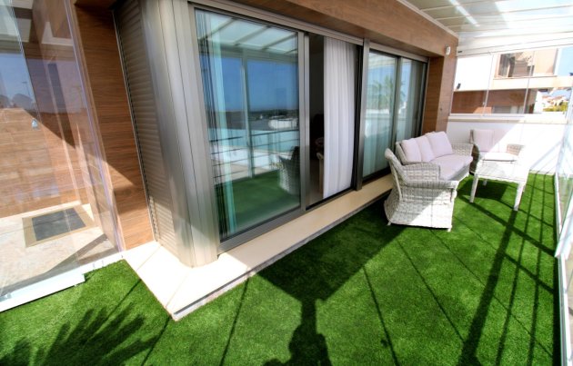 Segunda mano - Villa - San Miguel de Salinas