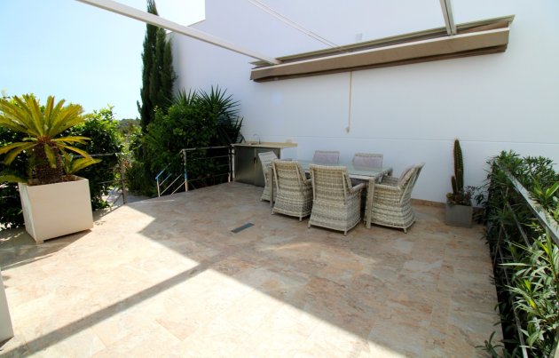 Segunda mano - Villa - San Miguel de Salinas