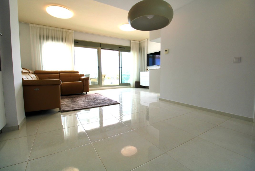 Segunda mano - Villa - San Miguel de Salinas