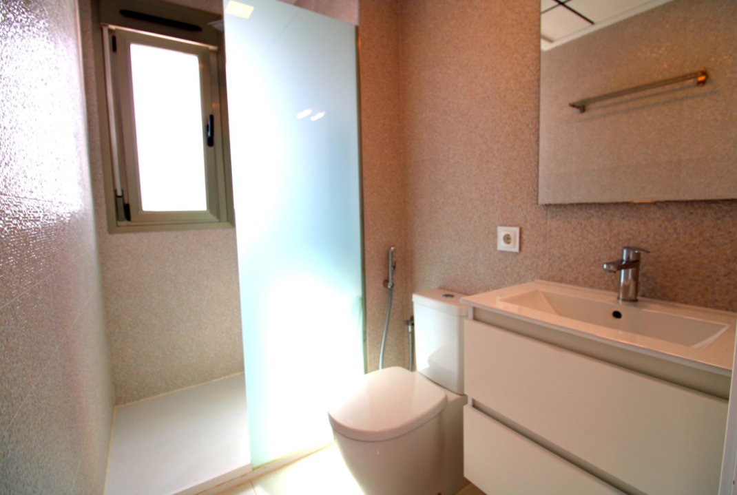 Segunda mano - Villa - San Miguel de Salinas