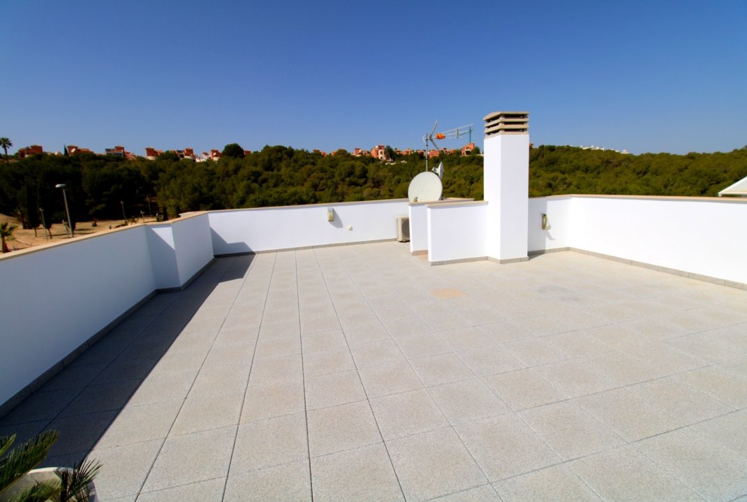 Segunda mano - Villa - San Miguel de Salinas