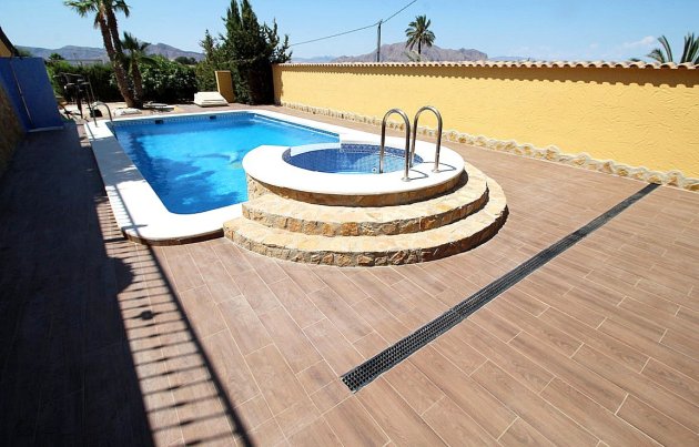 Segunda mano - Villa - Bigastro