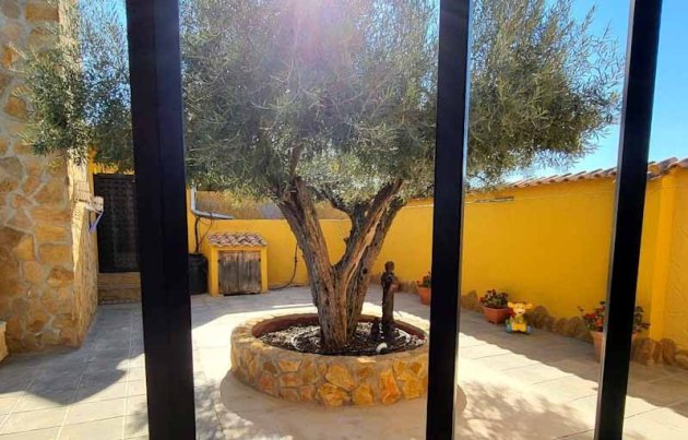 Segunda mano - Villa - Bigastro