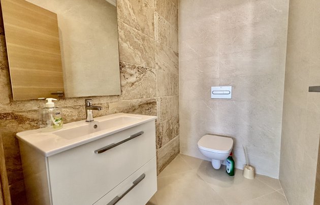 Obra nueva - Adosado - Benijofar