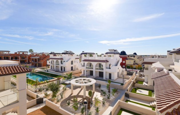 Obra nueva - Villa / Semi pareado - Rojales