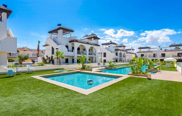 Obra nueva - Villa / Semi pareado - Rojales