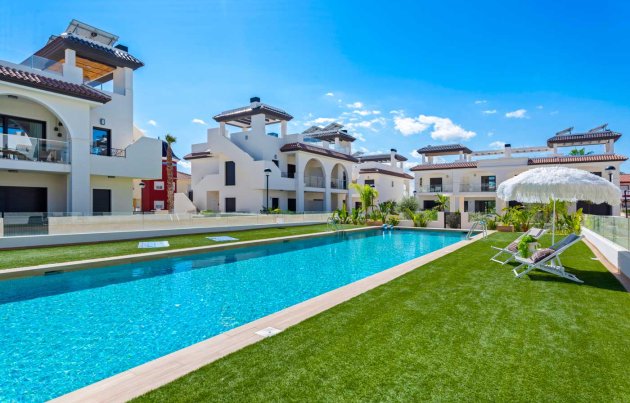 Obra nueva - Villa / Semi pareado - Rojales