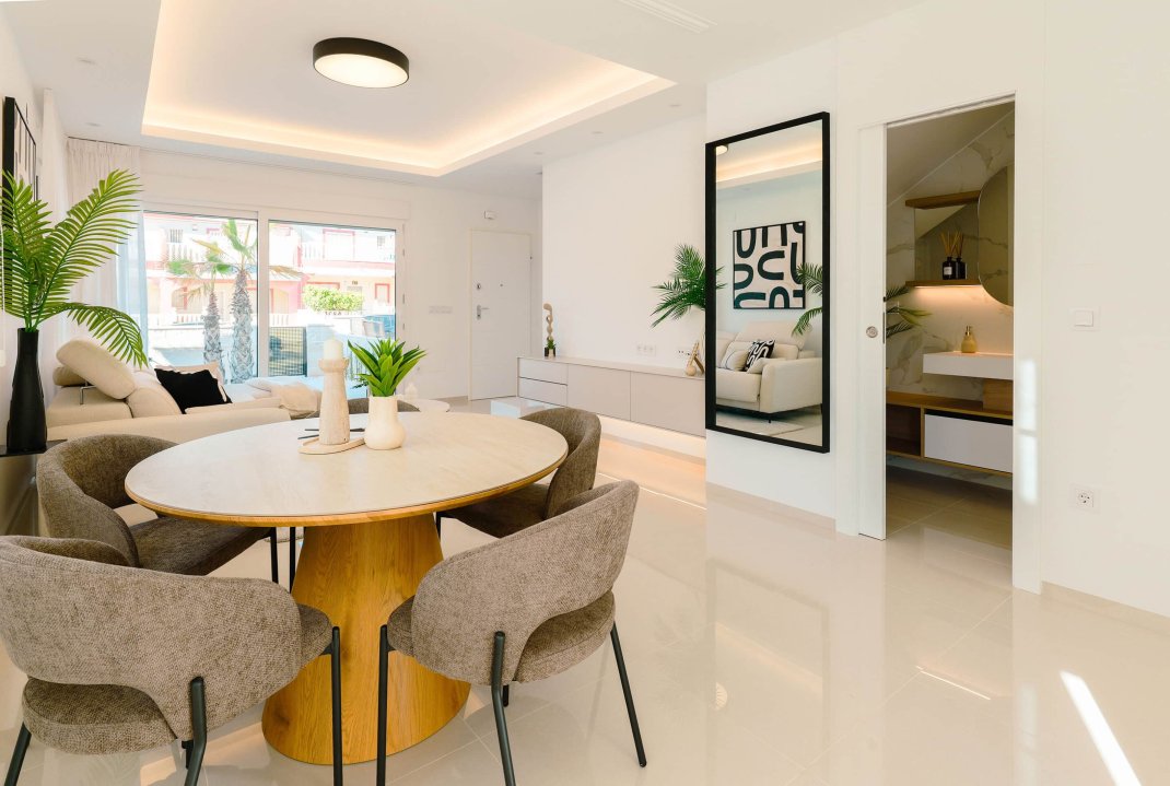 Obra nueva - Villa / Semi pareado - Rojales