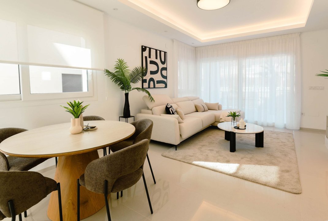 Obra nueva - Villa / Semi pareado - Rojales