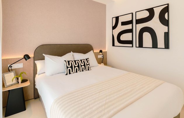 Obra nueva - Villa / Semi pareado - Rojales