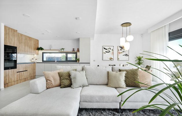 Novostavba - Městský dům - San Miguel de Salinas