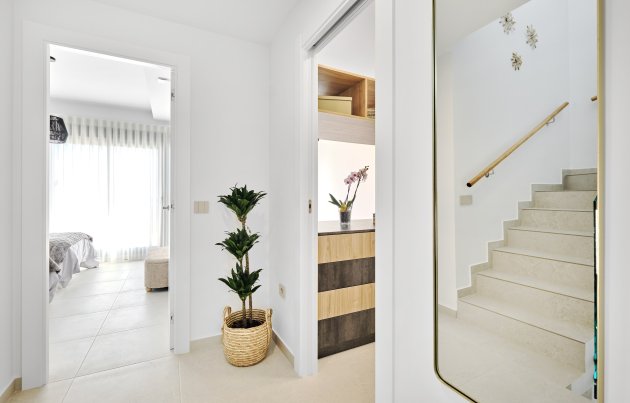 Novostavba - Městský dům - San Miguel de Salinas