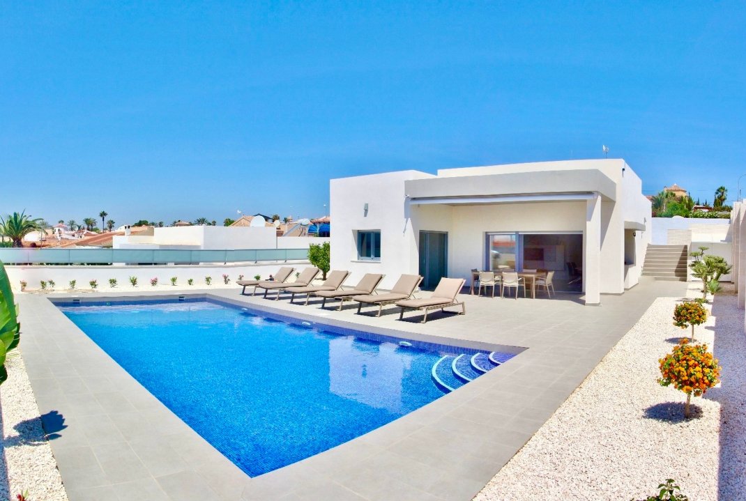 Novostavba - Městský dům - Rafal