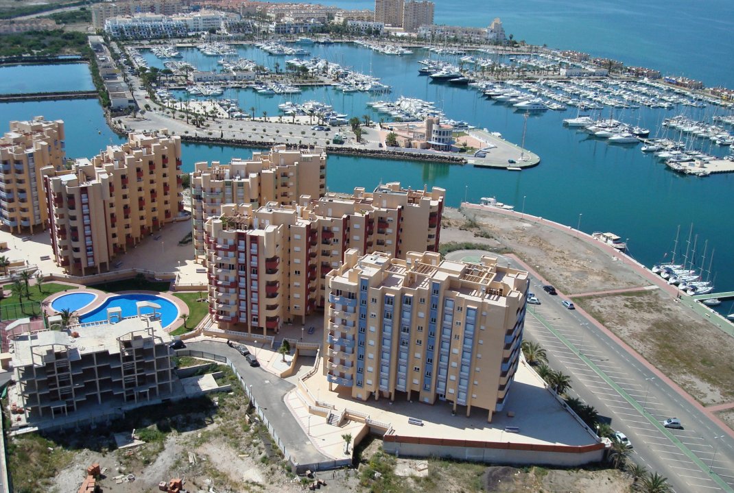 Obra nueva - Apartamento / piso - La Manga del Mar Menor