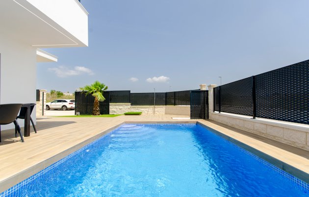 New Build - Villa / Semi semi-detached - Vistabella