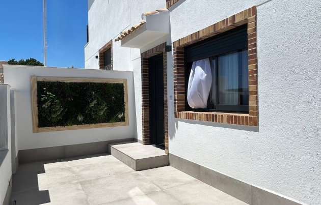 New Build - Villa / Semi semi-detached - Pilar de la Horadada
