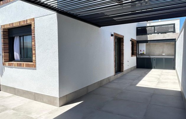 New Build - Villa / Semi semi-detached - Pilar de la Horadada