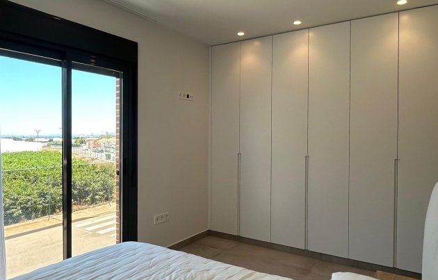 New Build - Villa / Semi semi-detached - Pilar de la Horadada