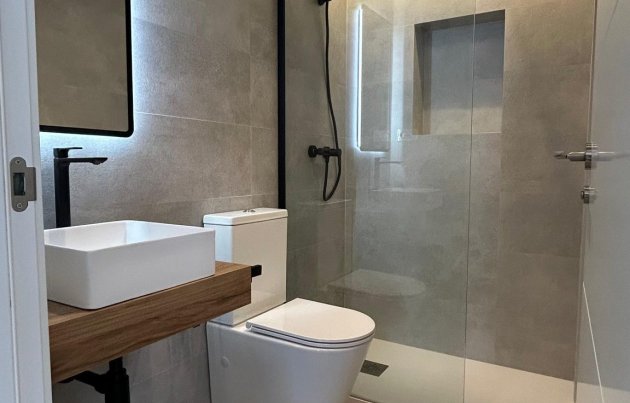 New Build - Villa / Semi semi-detached - Pilar de la Horadada