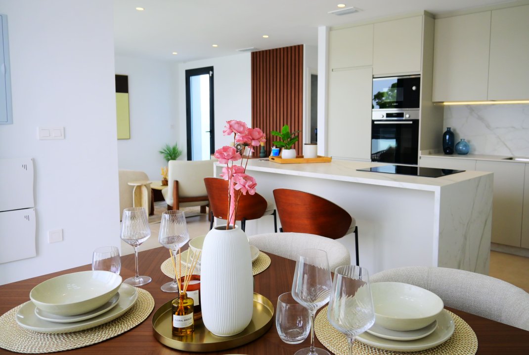 Obra nueva - Villa / Semi pareado - Dolores