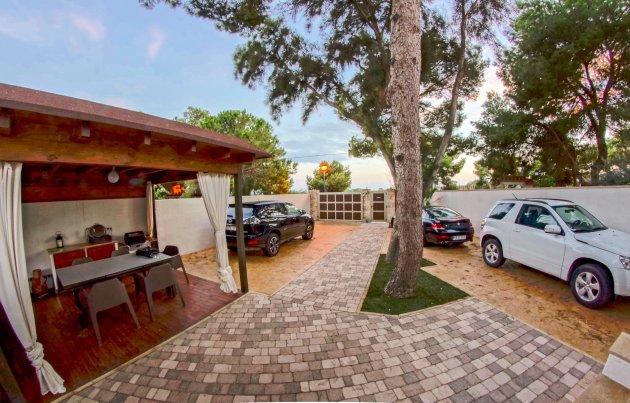 Segunda mano - Villa / Semi semi-detached - Orihuela Costa
