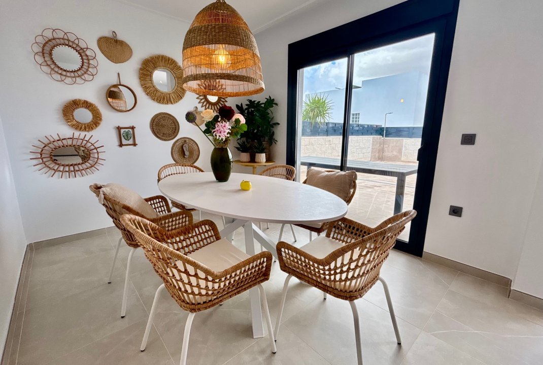 Obra nueva - Adosado - Benijofar