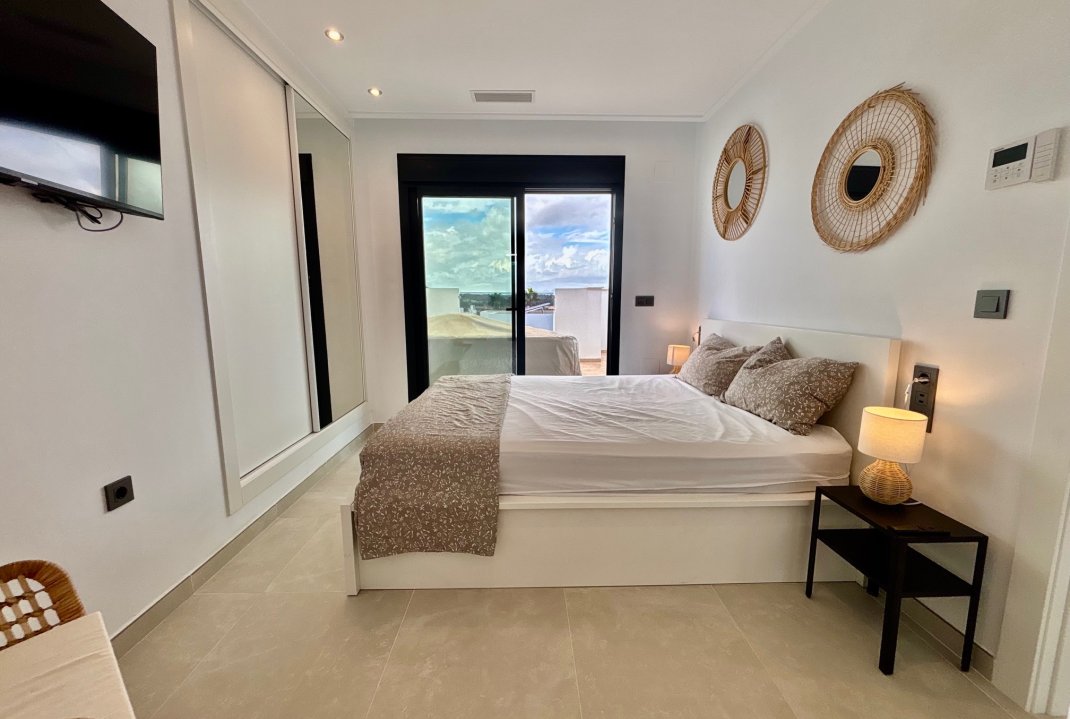 Obra nueva - Adosado - Benijofar